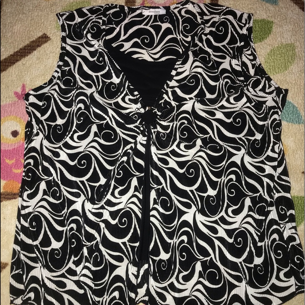 Women’s dress shirt